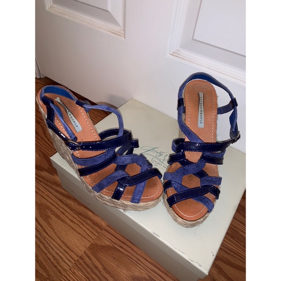 EUC Lovely People Patent Leather/Suede Wedges - Picture 5 of 6